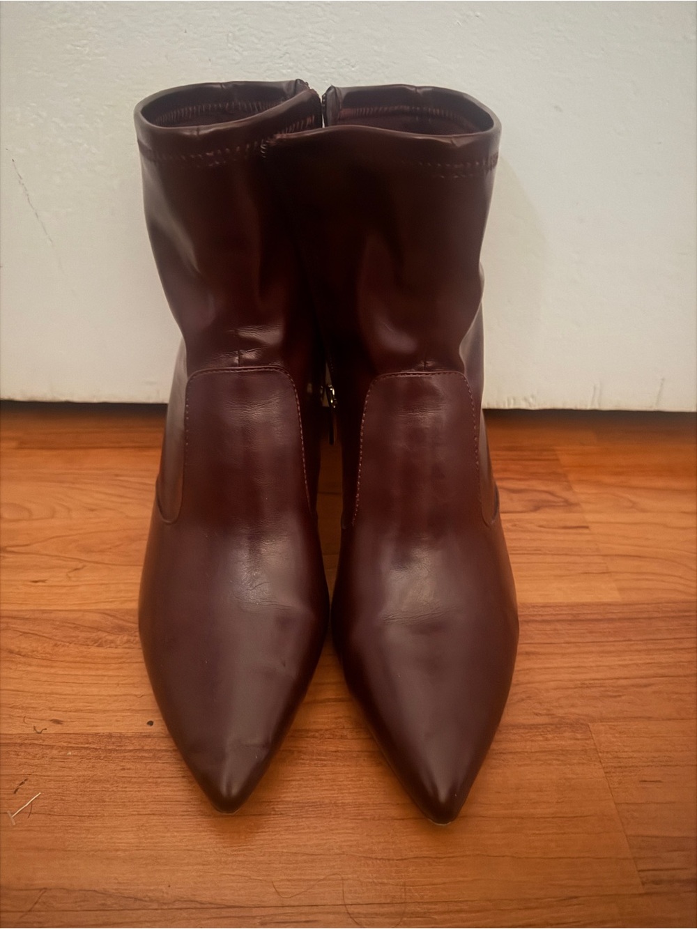 Jessica Simpson Classic Pointed-Toe Ankle Boots in BurgandyBrown